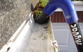 gutter cleaning close uo